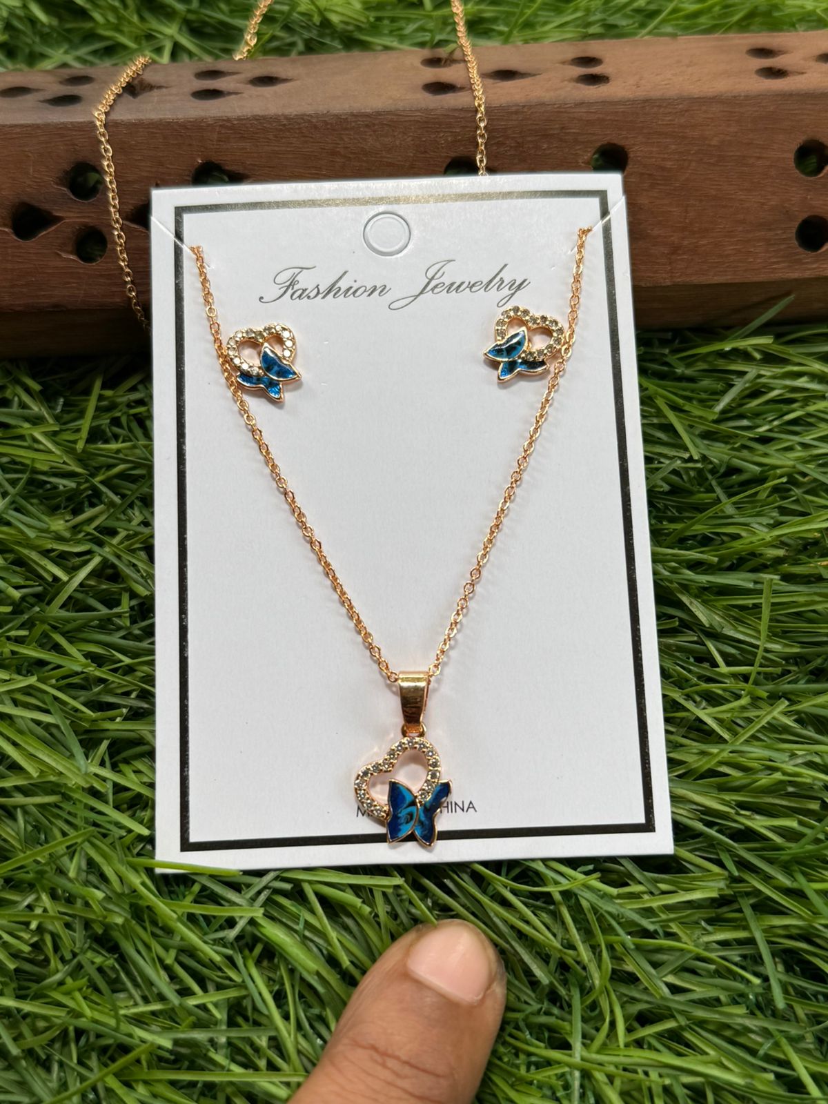 Floral Rose Gold Chains Floral Rose Gold Chains
