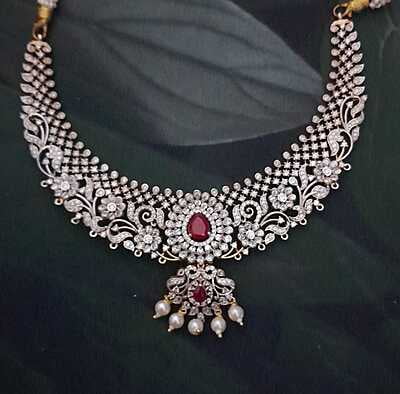 diamond replica flower desing neckpiece