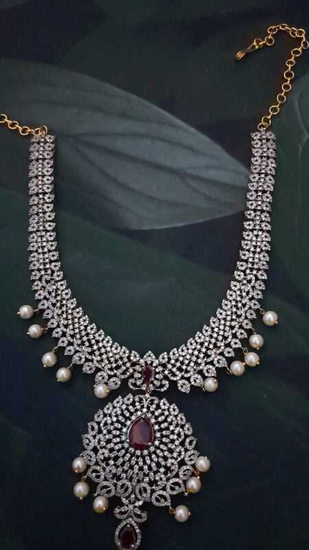 AD dollar pink neckpiece
