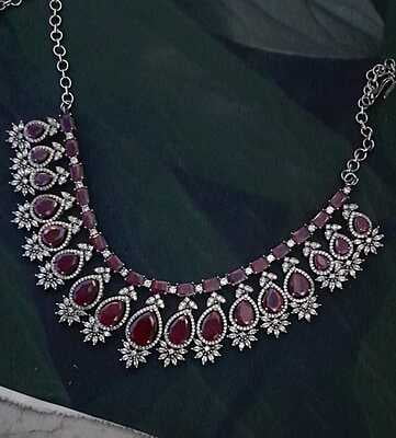 complet ruby stone unique neckpiese