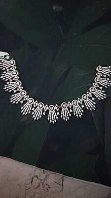 simple neck piece