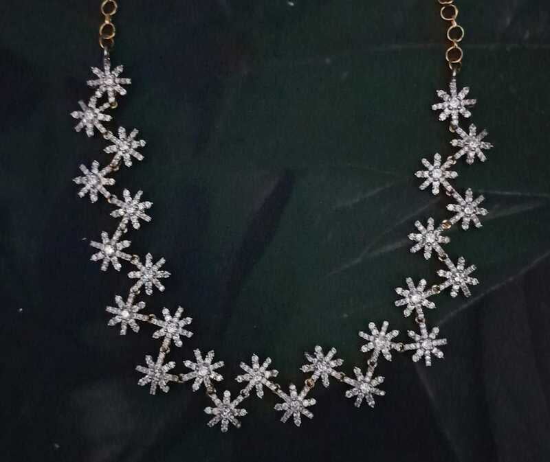 Little flower design neck piece