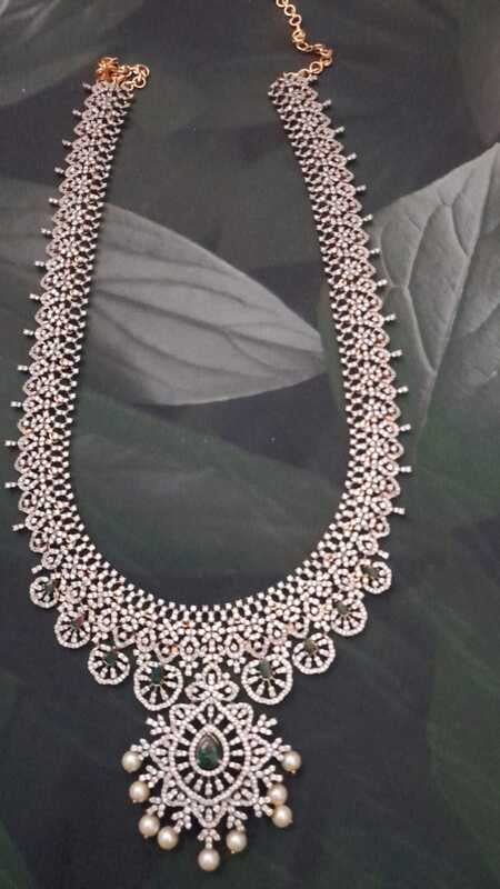 Long haram with green stone Long haram with green stone