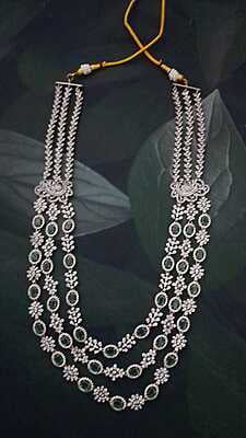 Three layer haram with green stone