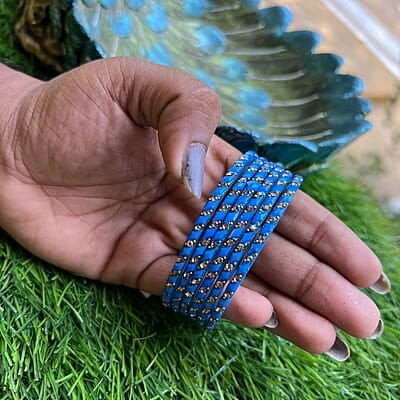 TRENDY GLASS BANGLE DARK BLUE