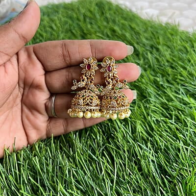 trendy stone pendant  pearls long haram
