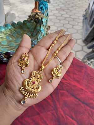 Square Shape with Design Pendant