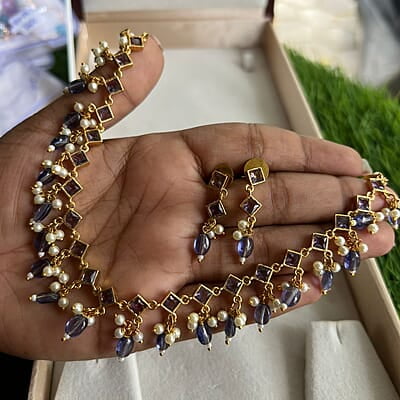 Unique square shape kundan bead neckpeace