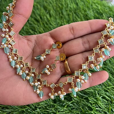 Unique square shape kundan bead neckpeace