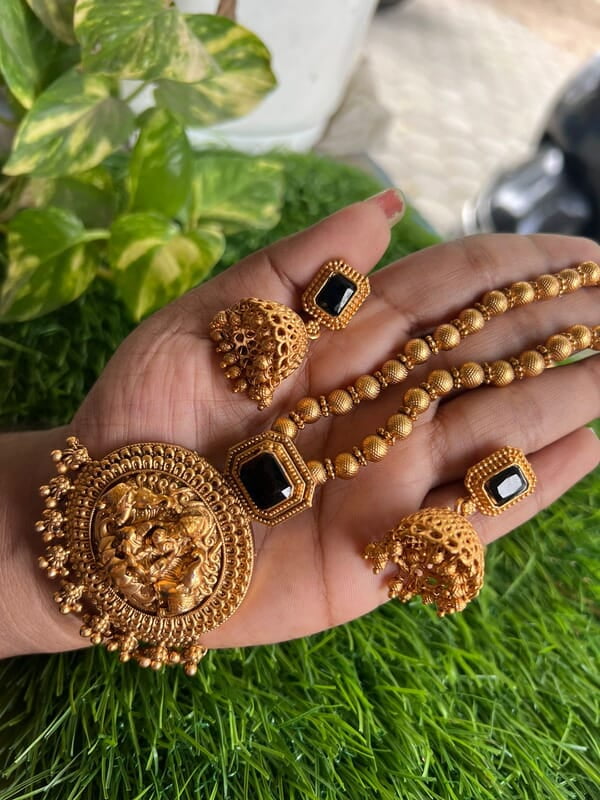 Lakshmi design ball chain Lakshmi design ball chain