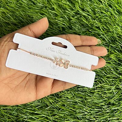 Unique flora design with pretty stone rosegold chain bracelet