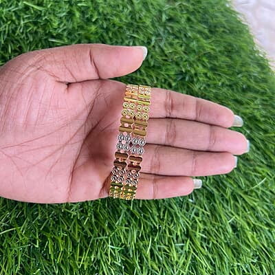 Fashionable flora design gold finish bangle