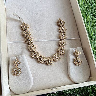 Flora design with AD Stone Earing Neckpiece