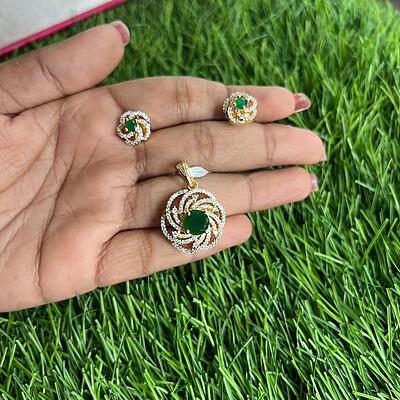 Fancy floral design with stone pendant earning set Fancy floral design with stone pendant earning set