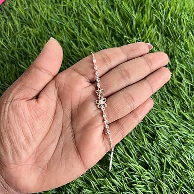 Unique flora design with pretty stone rosegold chain bracelet