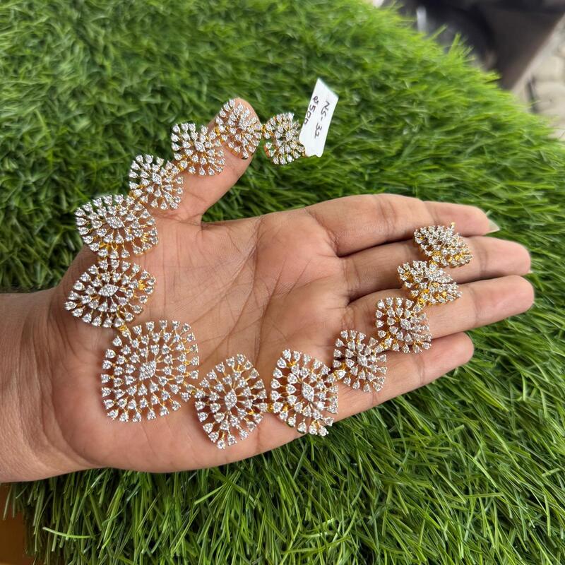 AD Stone trendy Neckpiece AD Stone trendy Neckpiece
