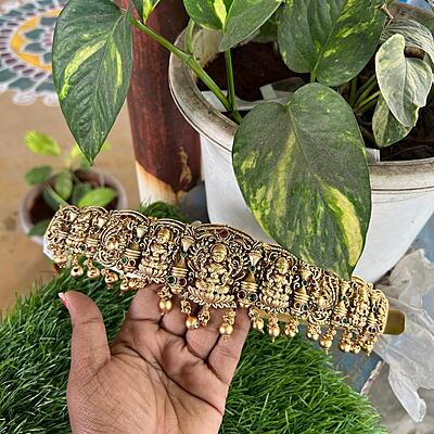Fancy antic goldfinish lakshmi design with kids hipbelt