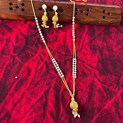 Pearl Chain Double Layer