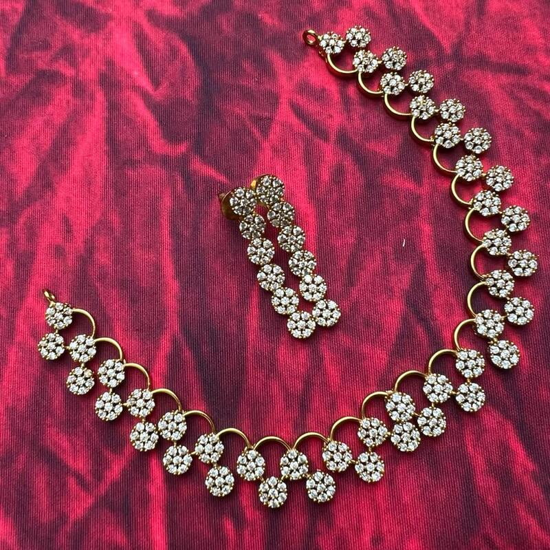 Double Floral Necklace Double Floral Necklace