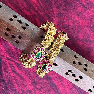 Temple Rubi Bangles