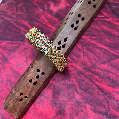 Emerald Rubi One Gram leaf Bangle