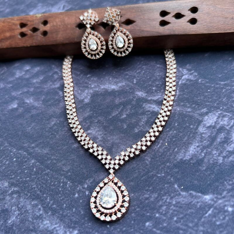 Rose Gold CZ Diamond Neckpiece Rose Gold CZ Diamond Neckpiece