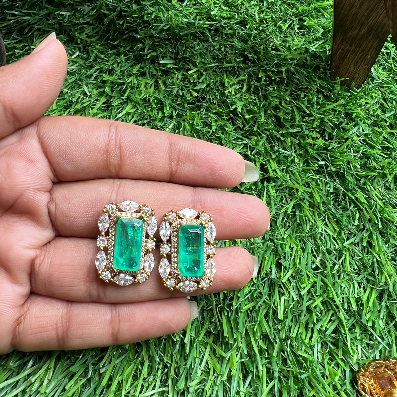 Emerald Uncut  Desgion Stud