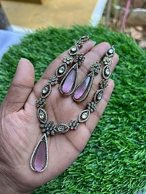 Oxidised Silver Tone Neckpiece Oxidised Silver Tone Neckpiece