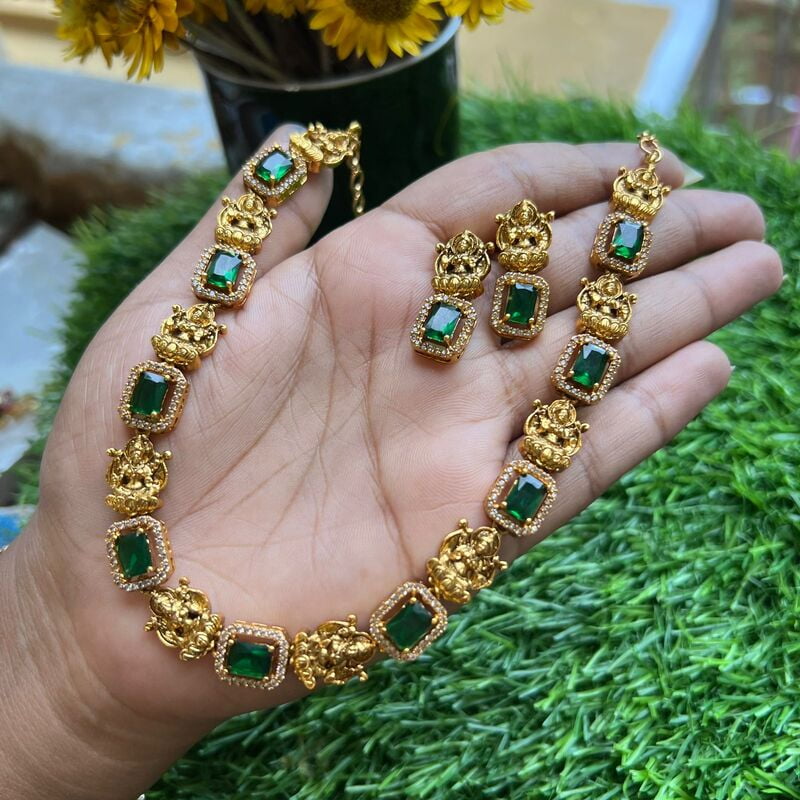 Antique Lakshmi with Stone Neckpiece Antique Lakshmi with Stone Neckpiece