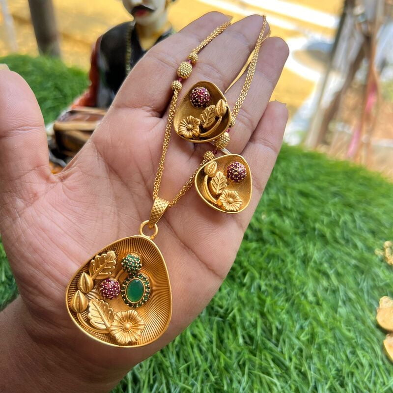 Triangle Shape Floral Design Pendant Triangle Shape Floral Design Pendant