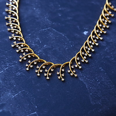 U Shape Gold Neckpiece