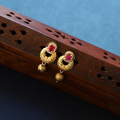 Gold Rubi Red stone Pendant