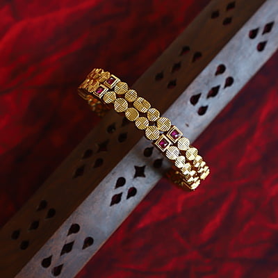 Fashion Gold Plated and Rubi Stone Emerald Green Floral design Bangels
