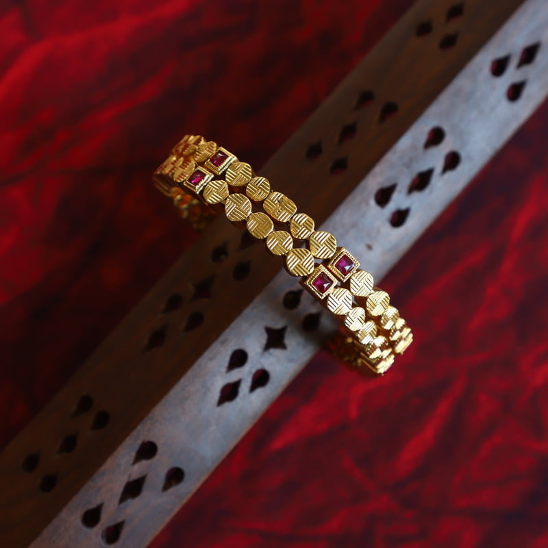Fashion Gold Plated and Rubi Stone Emerald Green Floral design Bangels