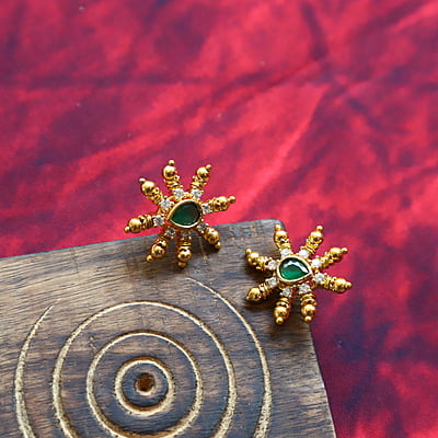 Peacock Dnd Round Full Mango Desgin Stud