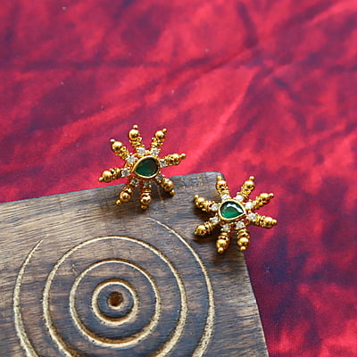 Peacock Dnd Round Full Mango Desgin Stud