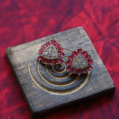 Modern Multistone Chandbali Earing