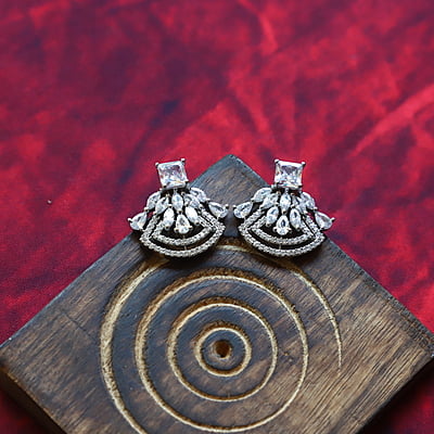 Rhodium And Emerald Green Stone Stud