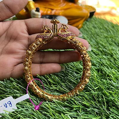 Gold Finish Unique Floral Kada Bangle