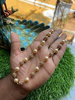 beads chain -gold balls with pearls