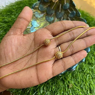 Gold finish fancy anklet with single ball for adults