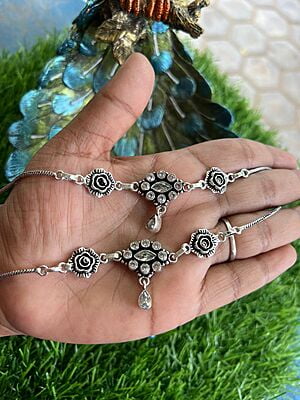 Antic silver finished anklets for adults - Rose design