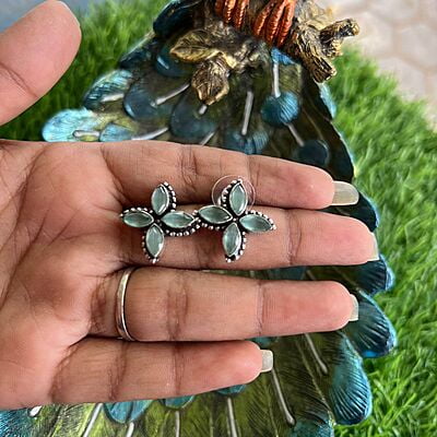 Candy stone flower designed earing