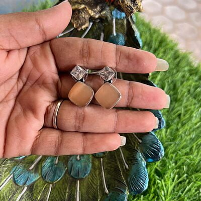 Glossy candy stone earings
