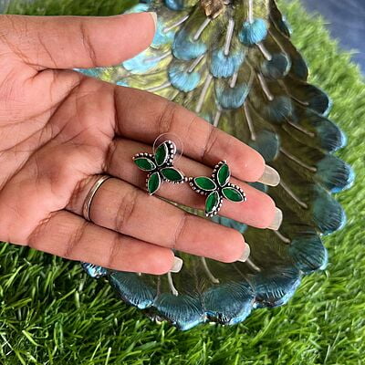 Candy stone flower designed earing