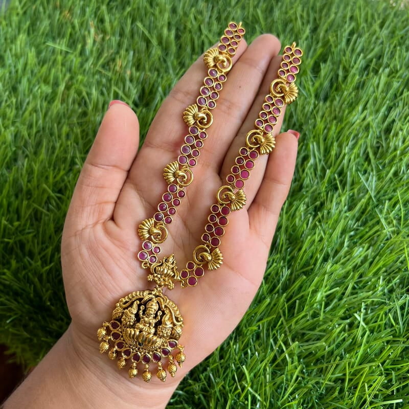 Antic Lakshmi pink ruby stone Neckpiece with Earing Antic Lakshmi pink ruby stone Neckpiece with Earing