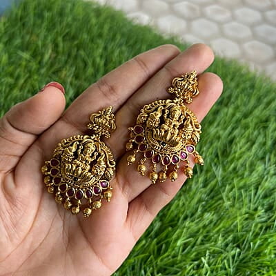 Antic Lakshmi pink ruby stone Neckpiece with Earing Antic Lakshmi pink ruby stone Neckpiece with Earing