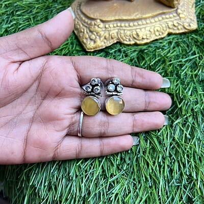 Candy stone Earing with AD stone - Round shape Candy stone Earing with AD stone - Round shape