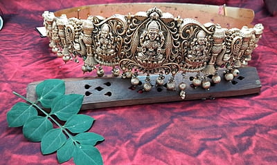 mehanthi design based lakshmi hipblet