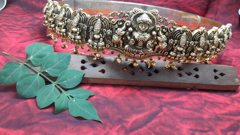 elephant with lakshmi design antic hipblet